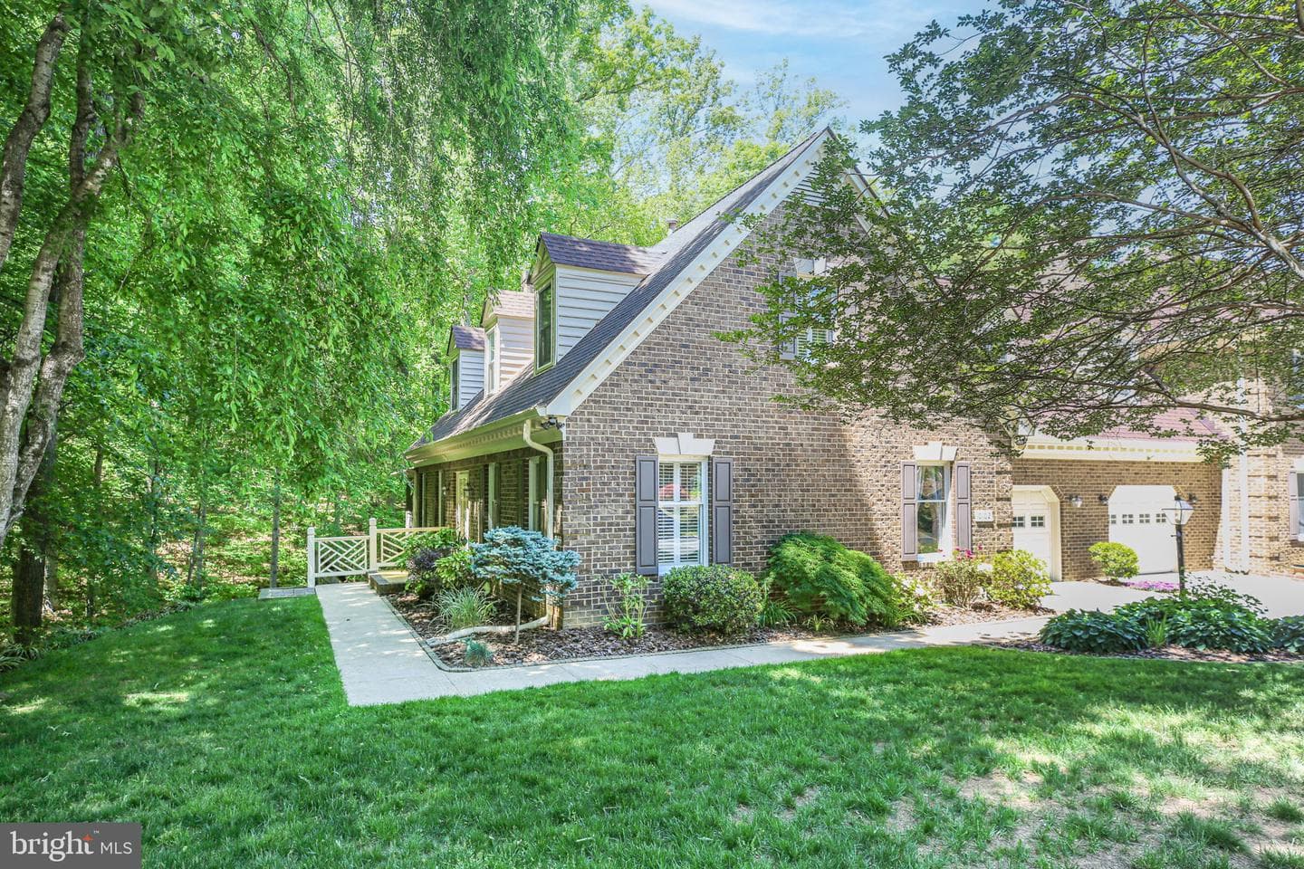 10102 Blandfield Lane photo 3