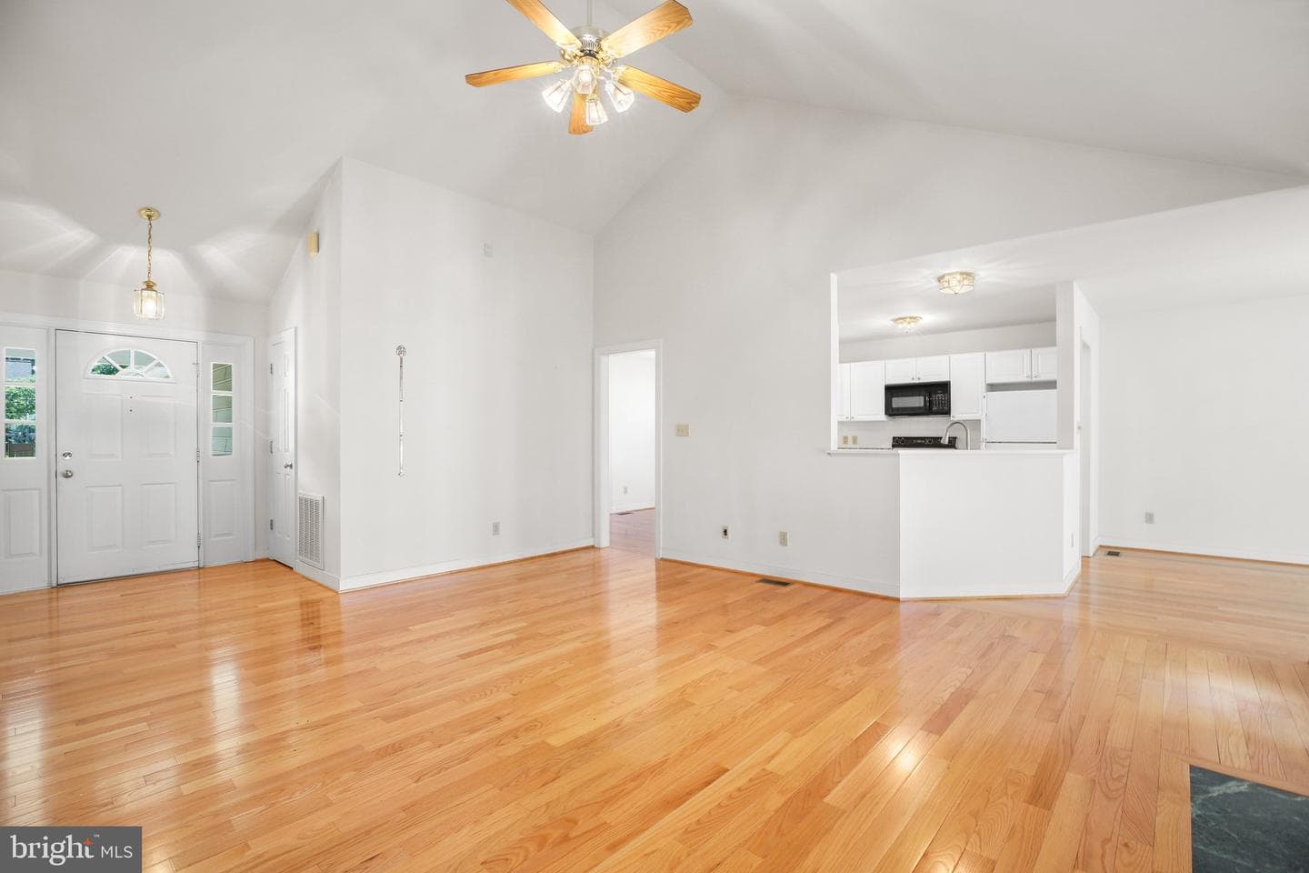 105 Brooke Drive photo 9