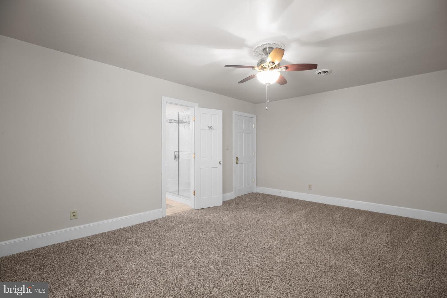 11 River Oak Pl photo 28