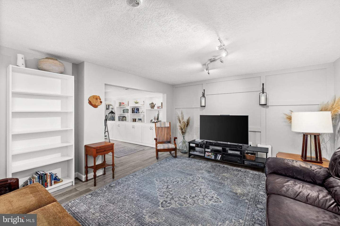10610 Edinburgh Drive photo 43