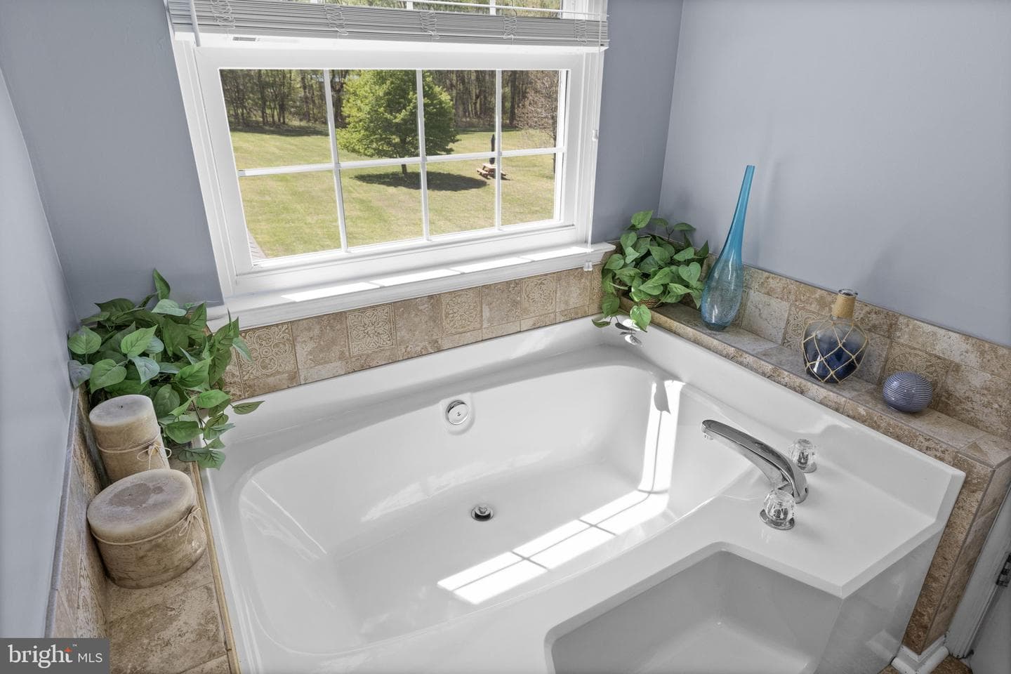 9318 Robert E Lee Drive photo 25