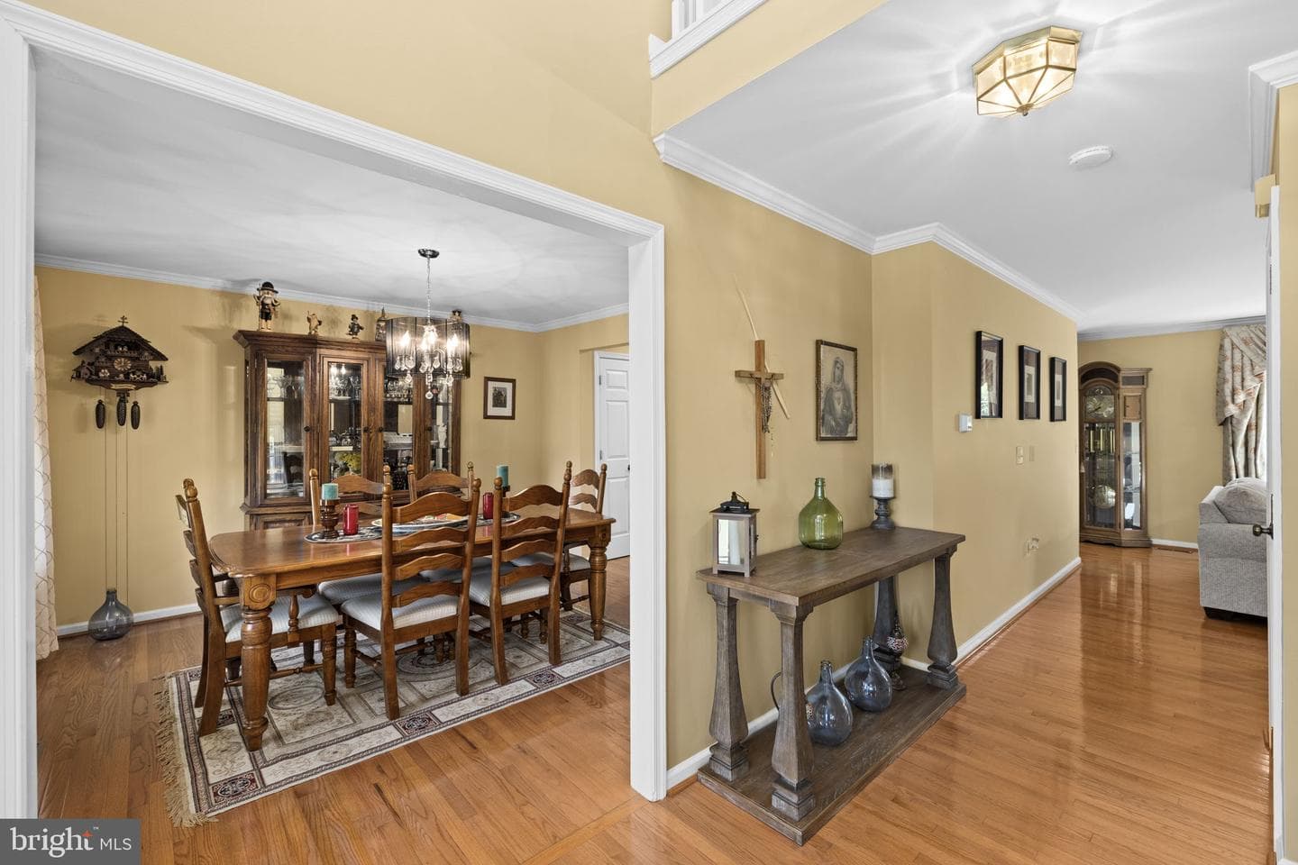 9318 Robert E Lee Drive photo 5