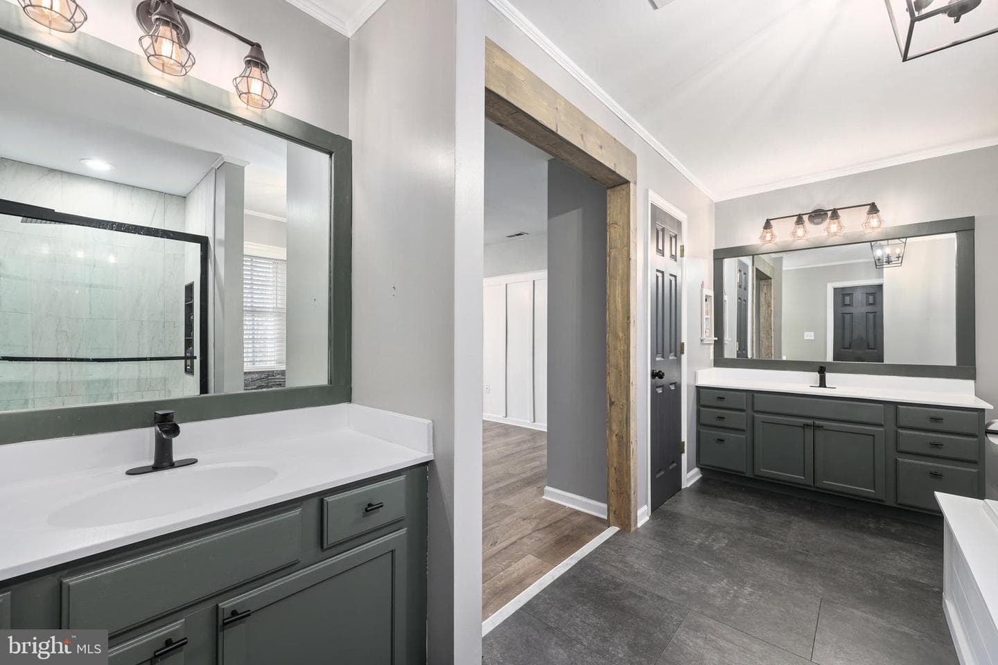 13612 Perimeter Drive photo 24