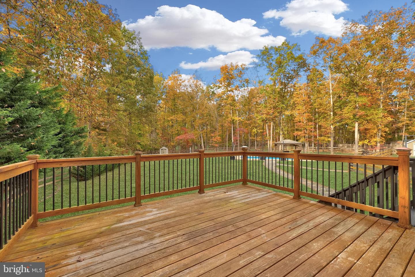 13612 Perimeter Drive photo 41