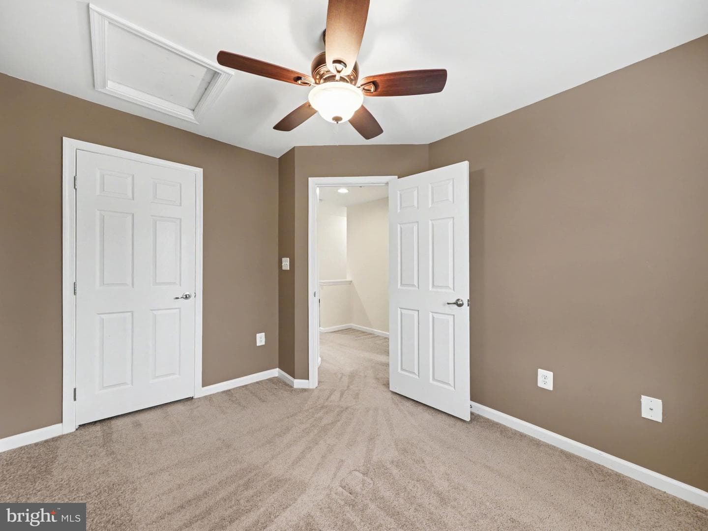 4643 Alliance Way photo 30