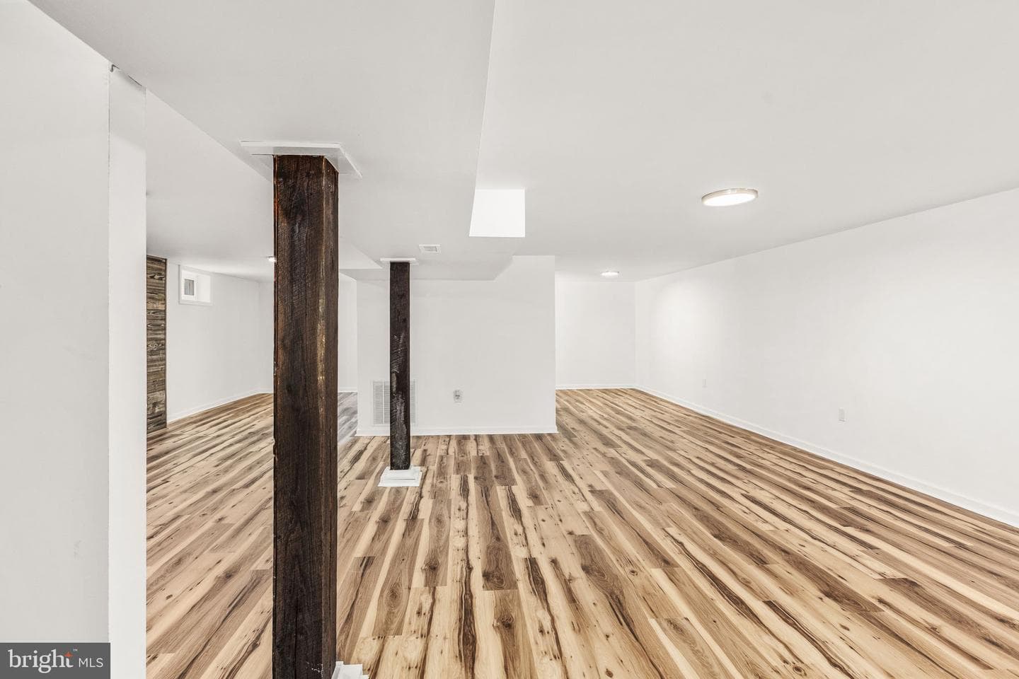 8128 Belmont Road photo 22