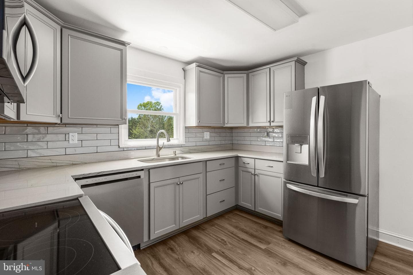 8128 Belmont Road photo 4