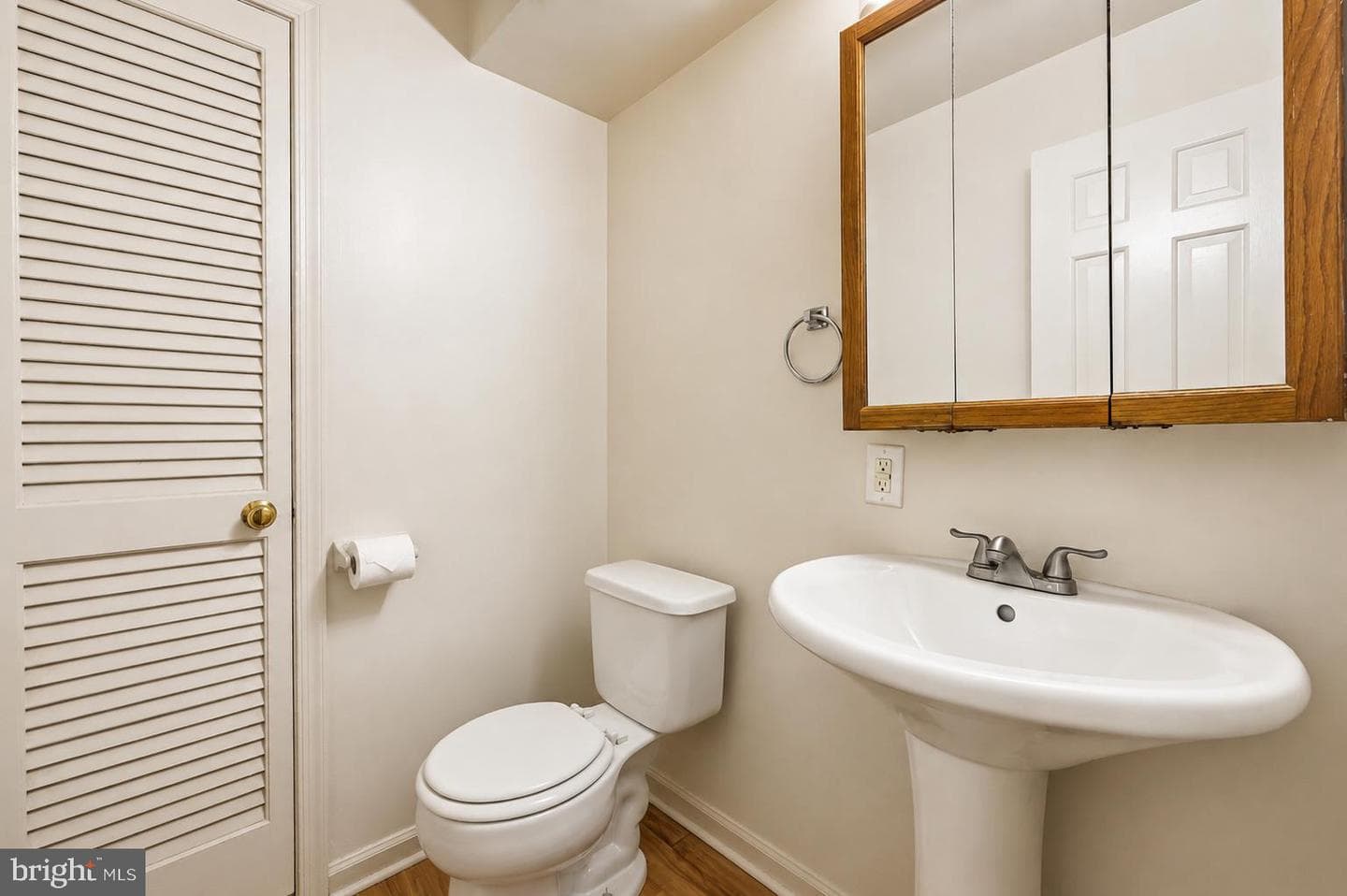 307 Olde Greenwich Drive photo 17
