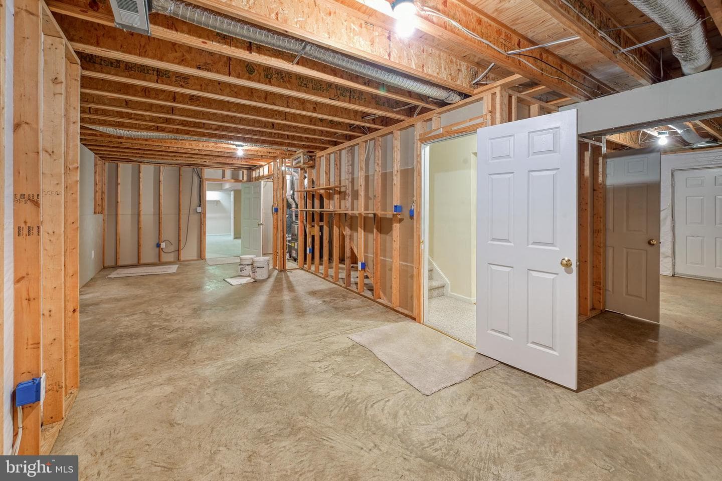 9005 Judiciary Drive photo 55