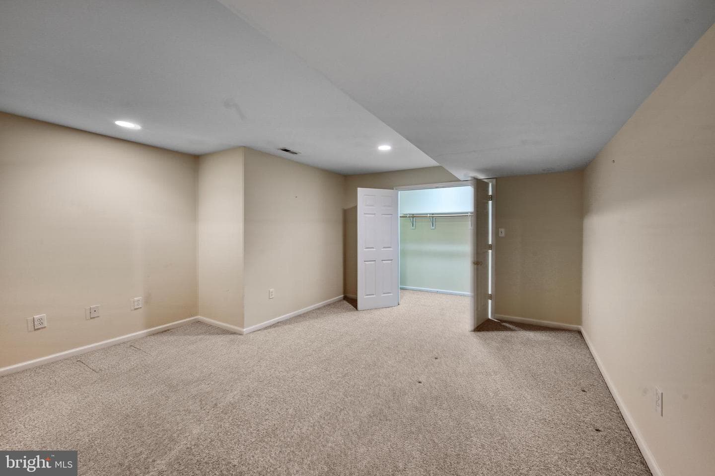 9005 Judiciary Drive photo 63