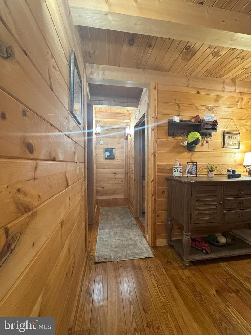 10409 Treaty Court photo 26