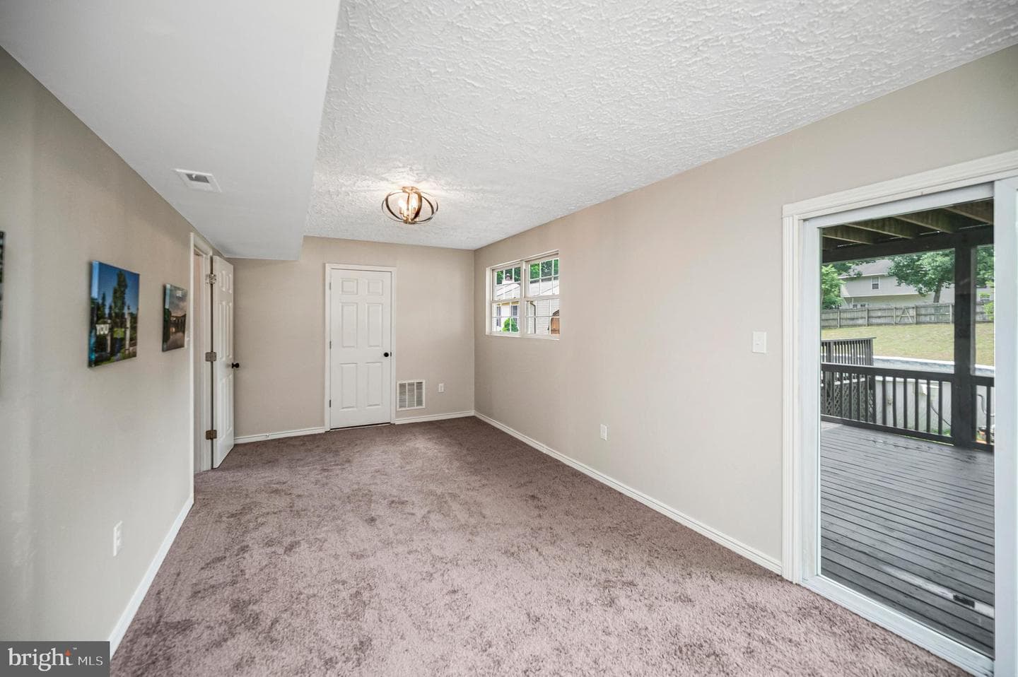 5706 E Point Circle photo 34