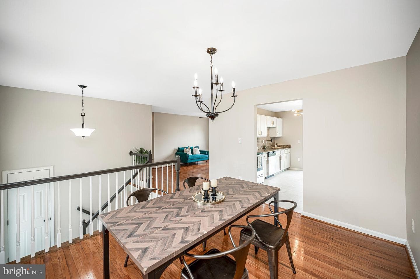 5706 E Point Circle photo 9