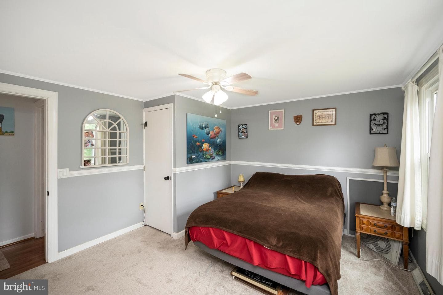 8908 Jennings Ln photo 43