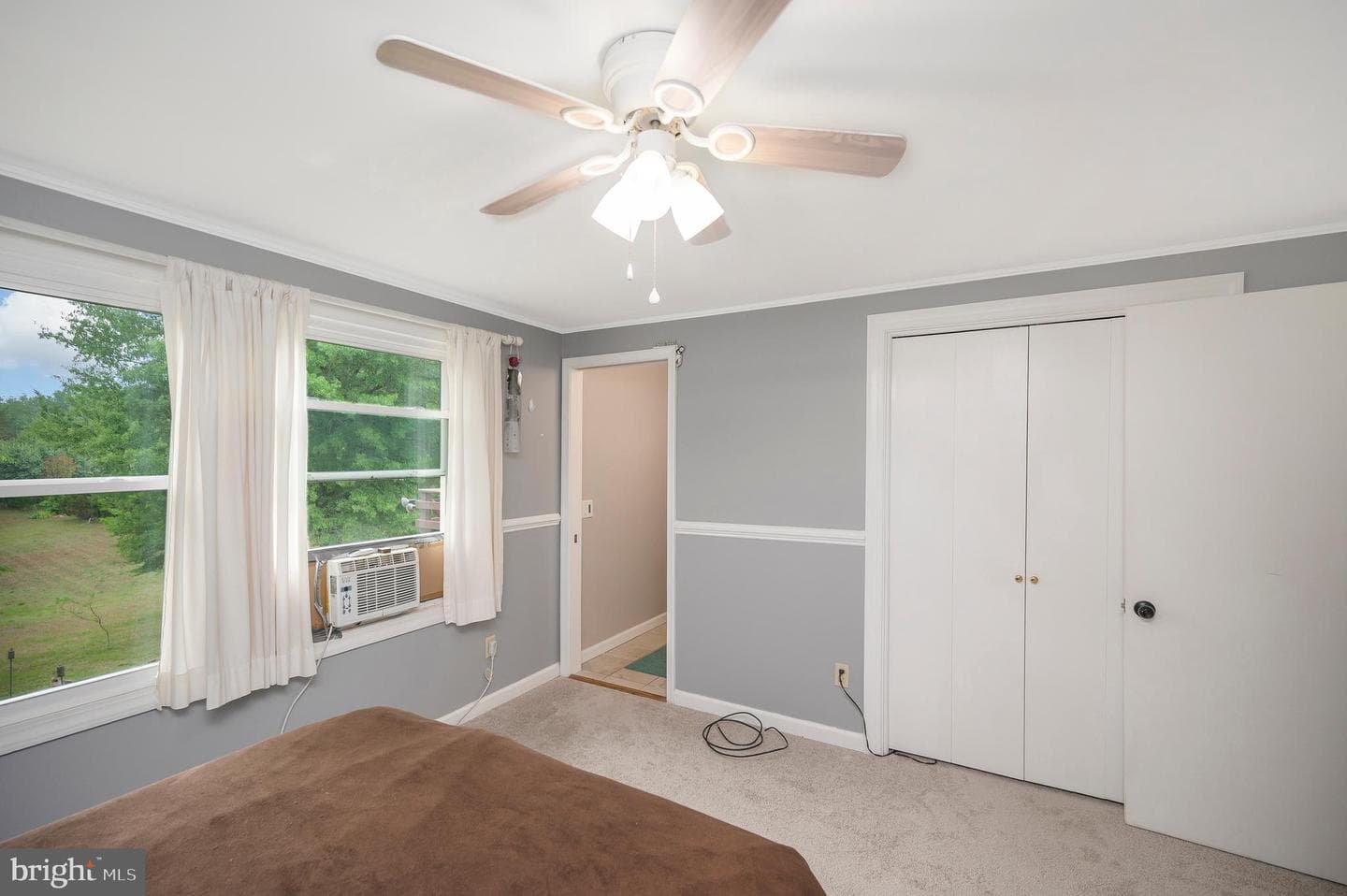 8908 Jennings Ln photo 44