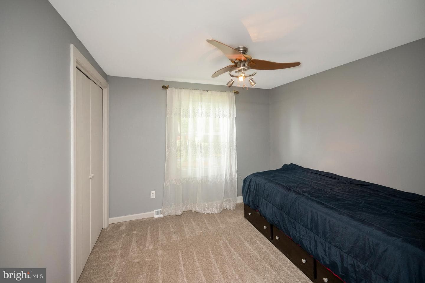 8908 Jennings Ln photo 48