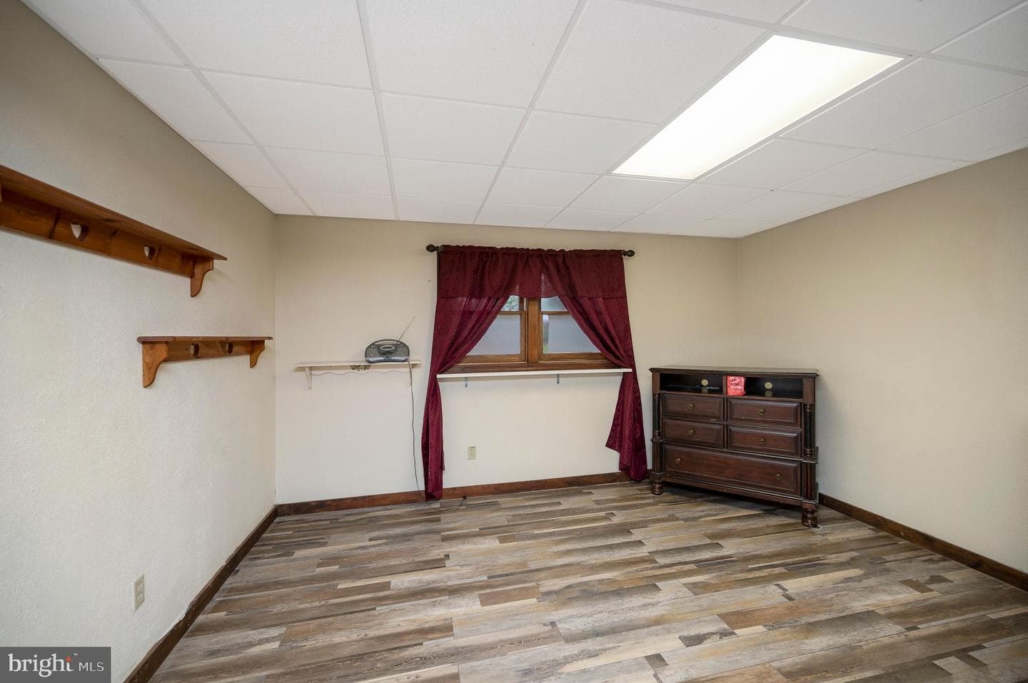 8908 Jennings Ln photo 50
