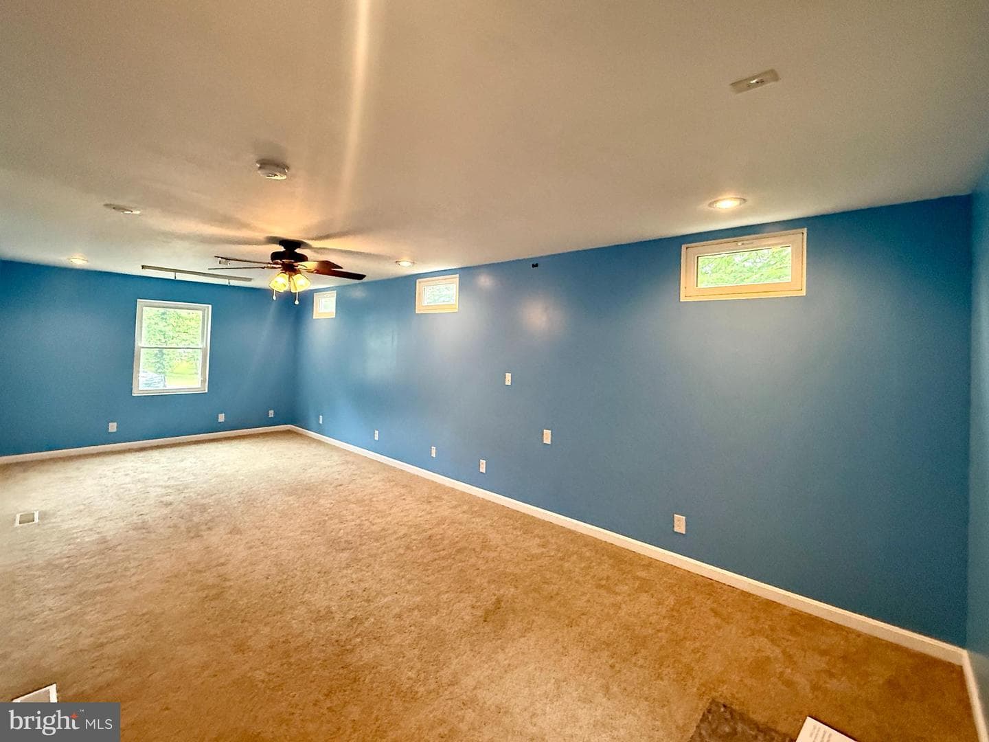 7210 Mackay Court photo 11