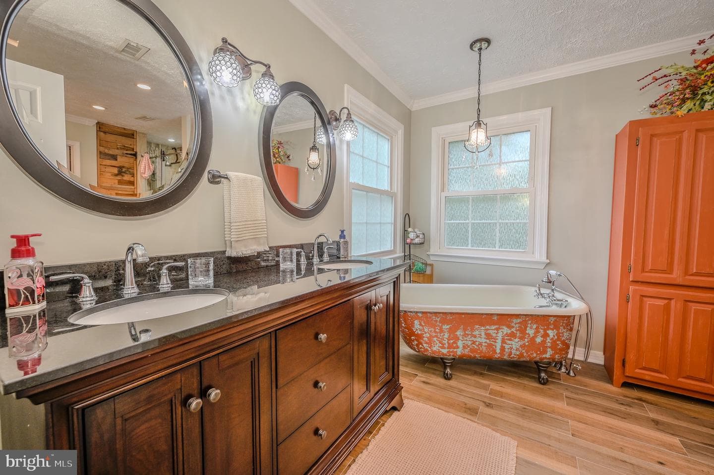 10322 Edinburgh Drive photo 32