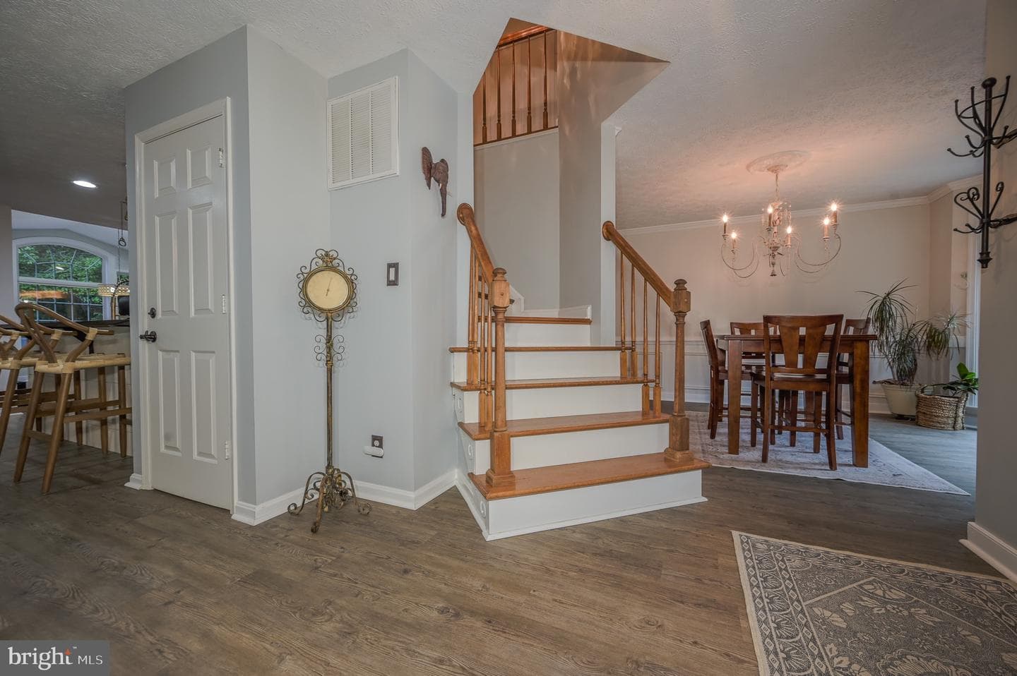 10322 Edinburgh Drive photo 6