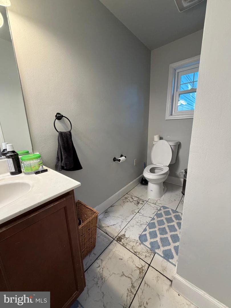 9528 Rapidan Drive photo 11