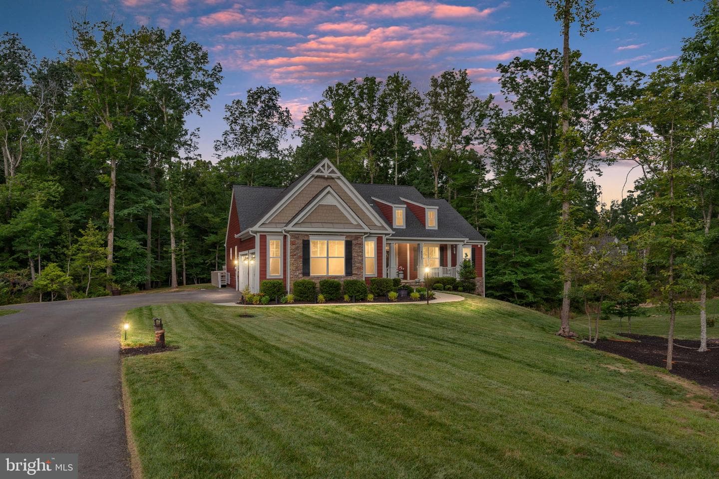 8007 Ashford Drive photo 4
