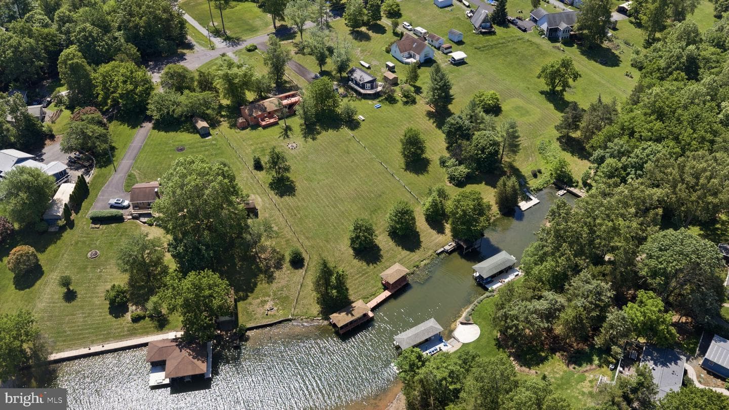 6216 Bryn Lane photo 11
