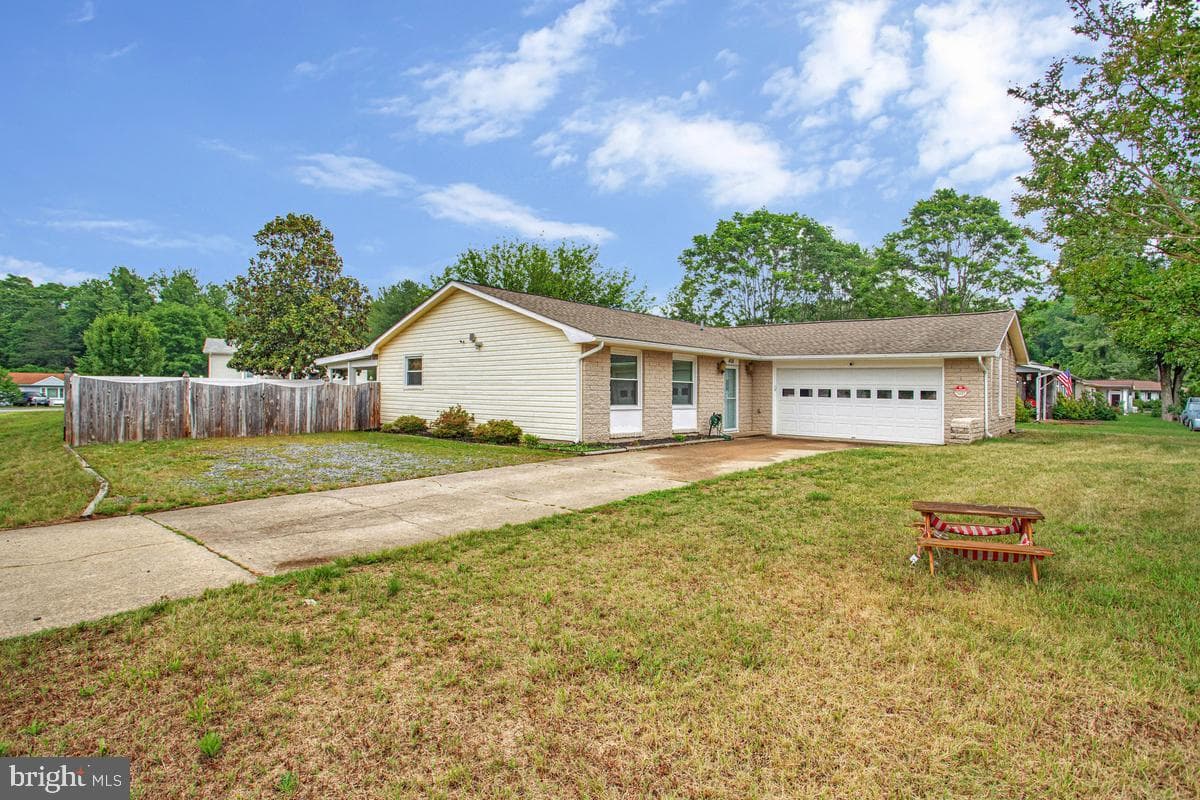 408 S Brooks Drive photo 26