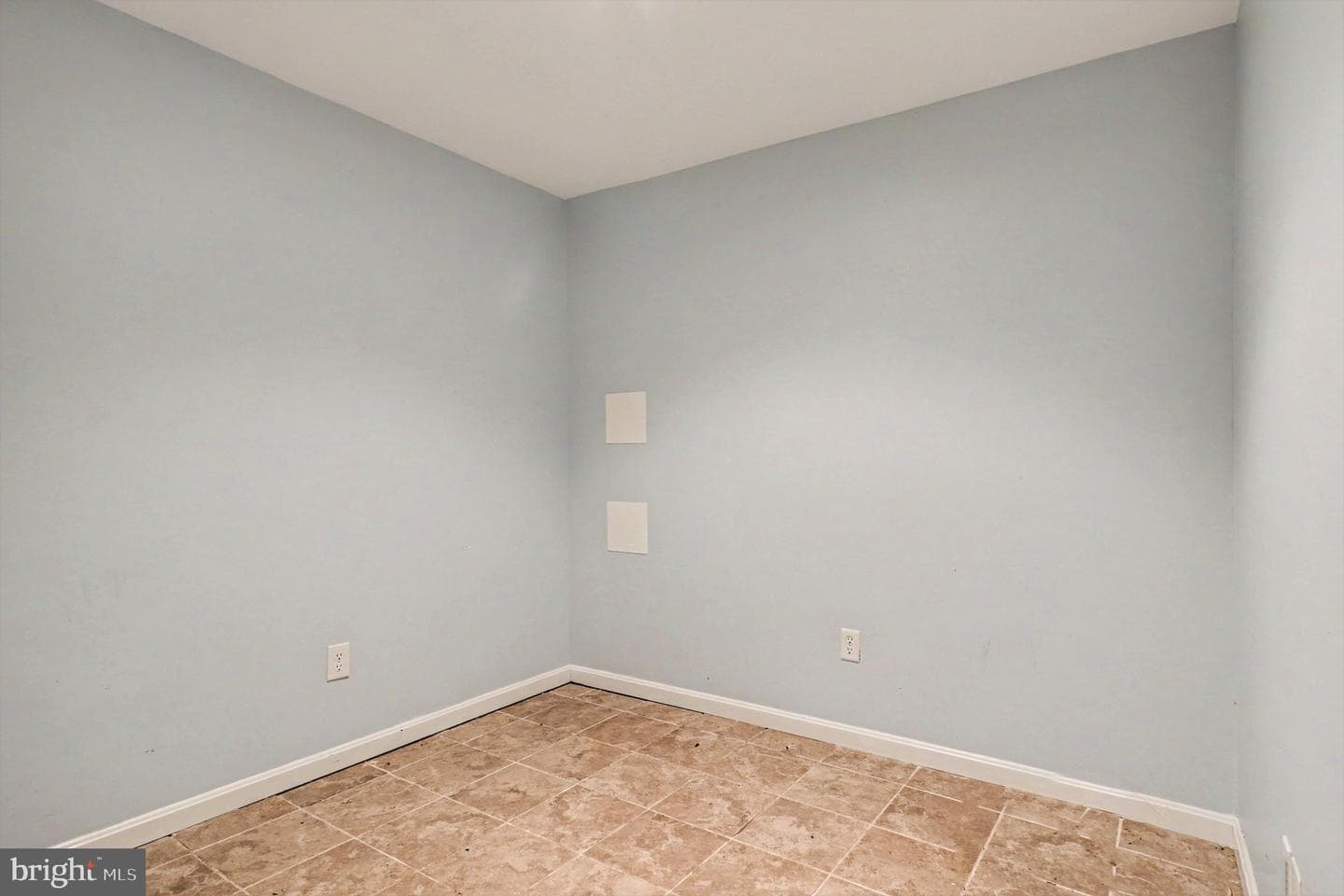 2402 Ruffin Drive photo 32