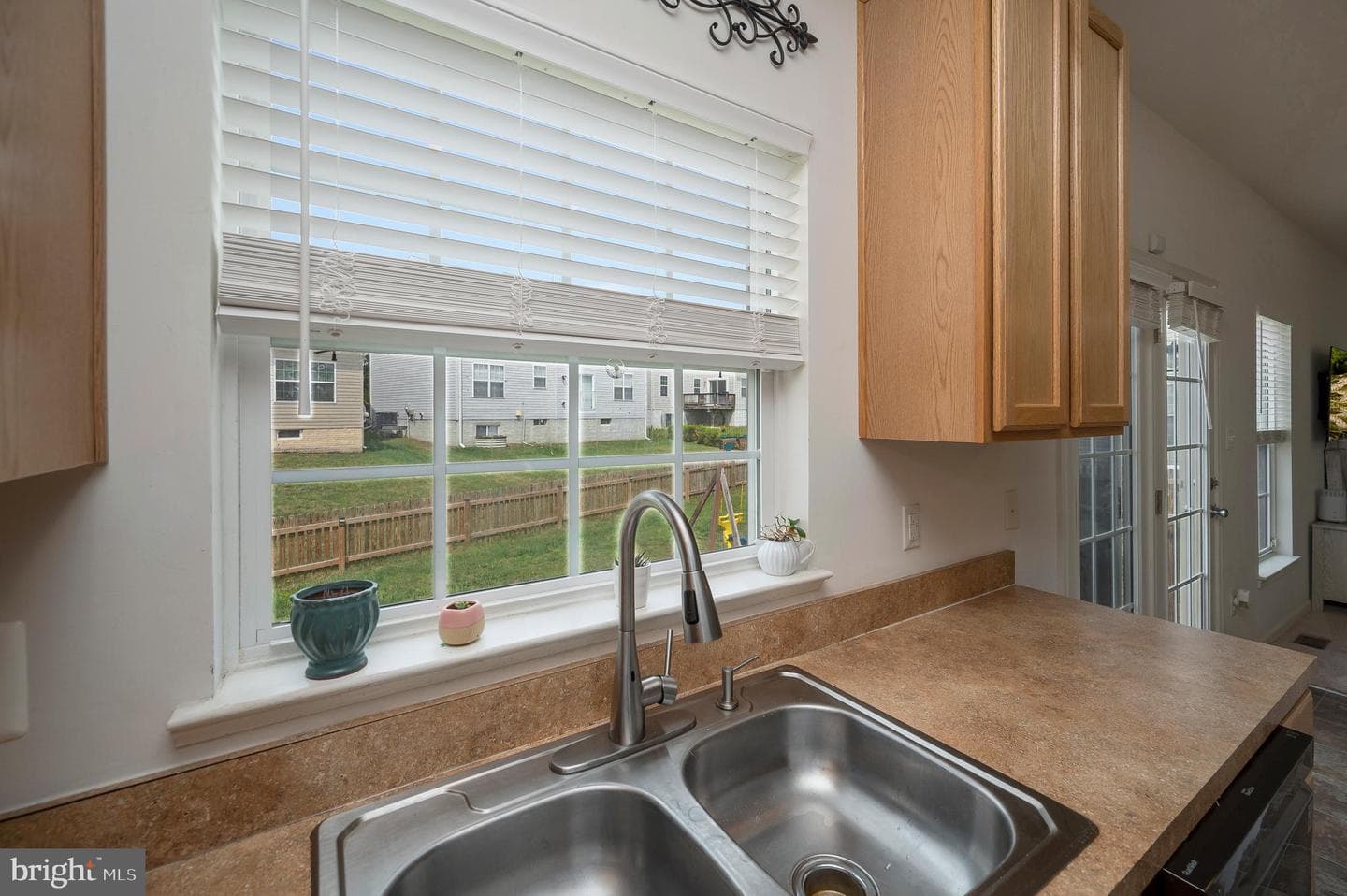 9202 Maple Valley Dr photo 11