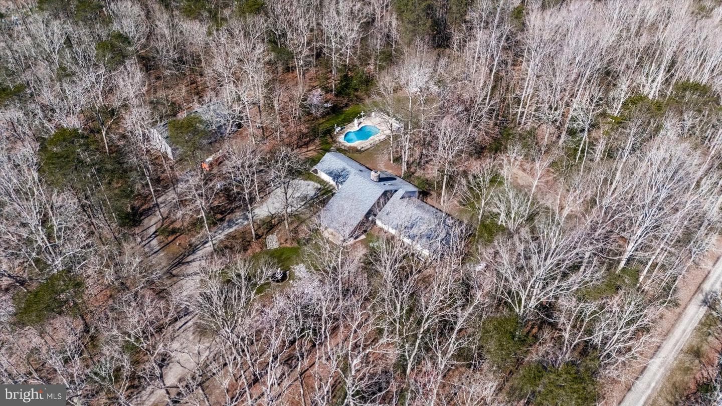 7621 River Road photo 77
