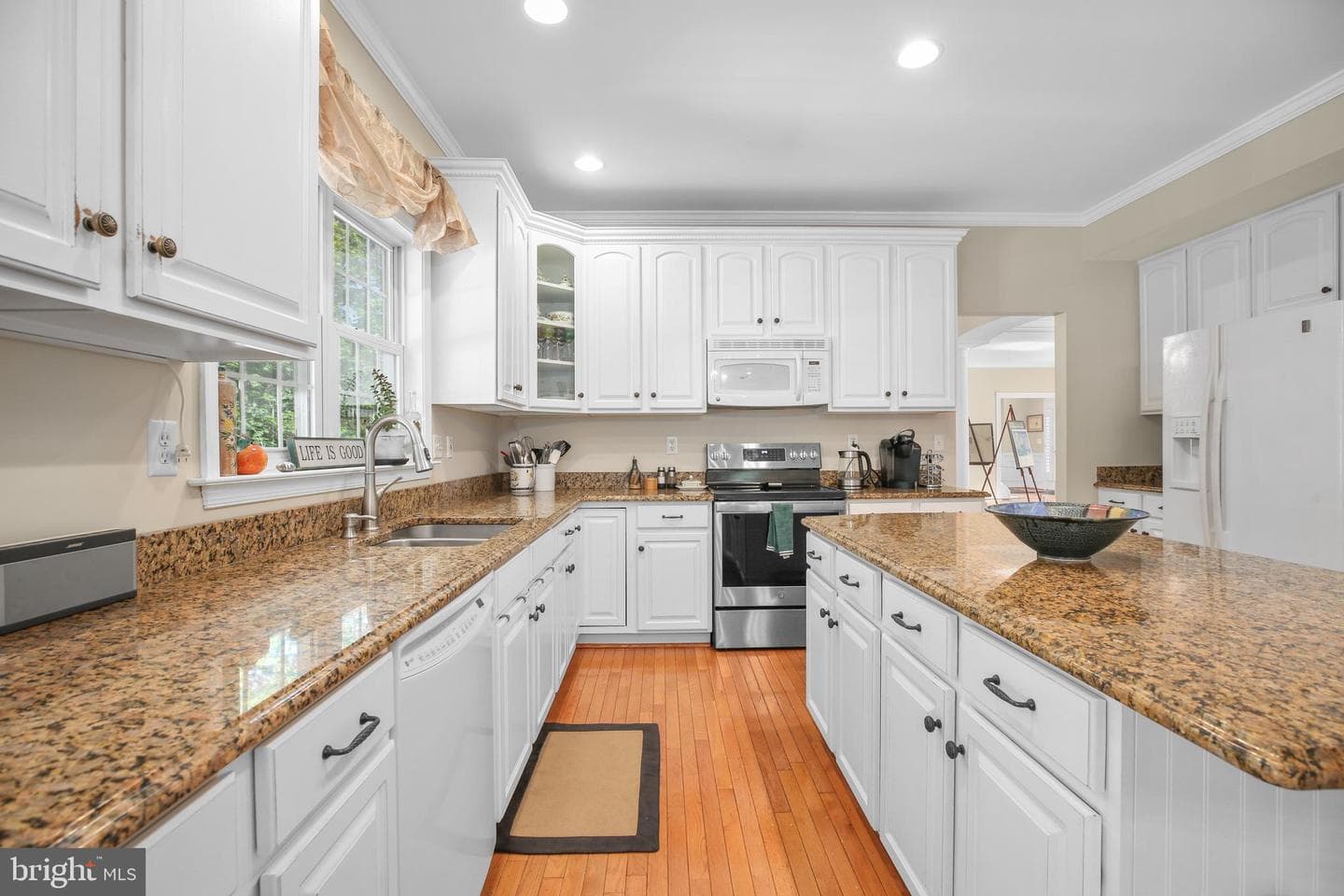 9914 Ashmeade Court photo 16
