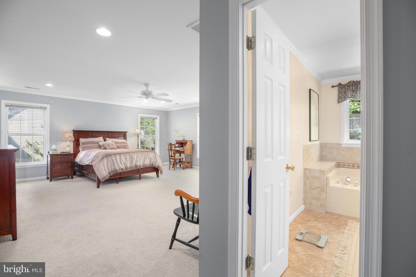 9914 Ashmeade Court photo 24