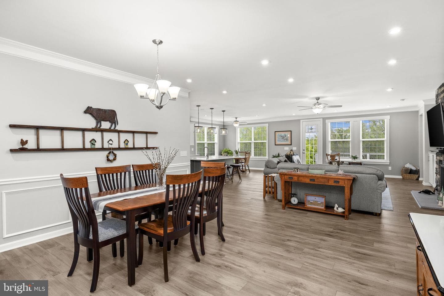 1821 Legacy Ln photo 12