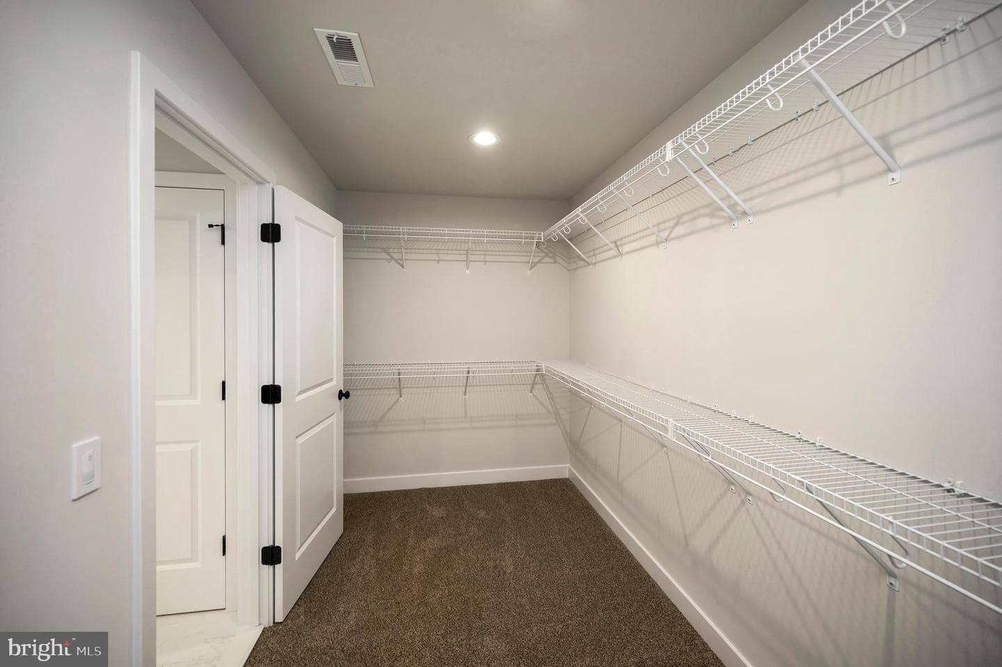 10625 Plank Road photo 38