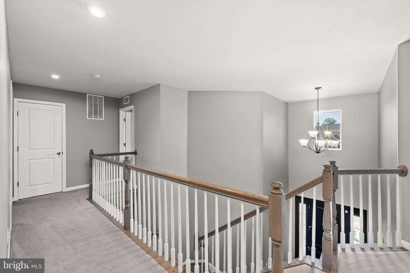 9305 Spring Hill Lane photo 31