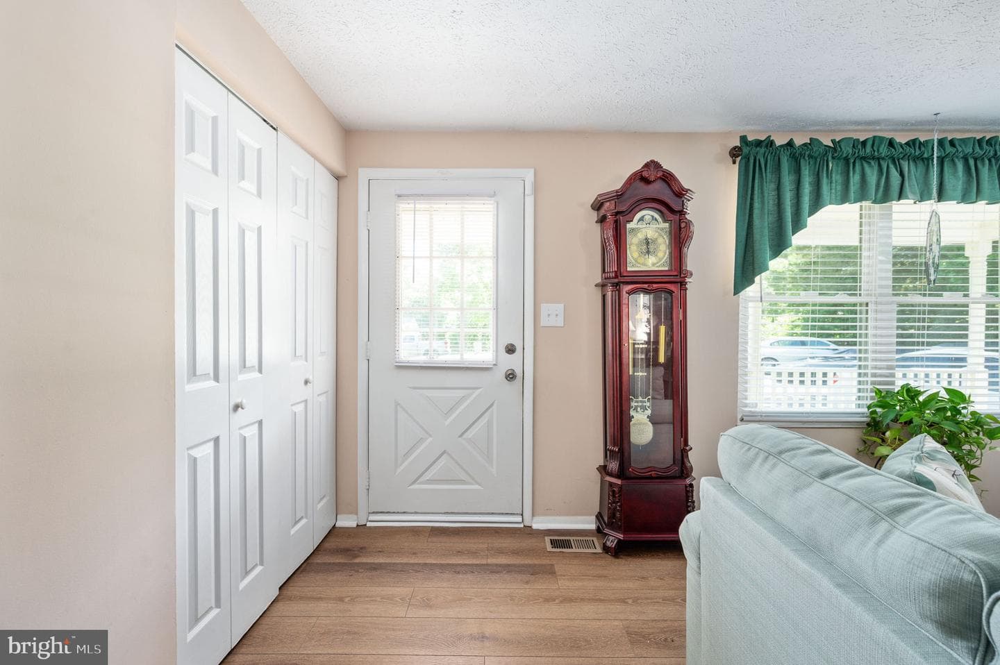 6811 Plantation Forest Drive photo 7