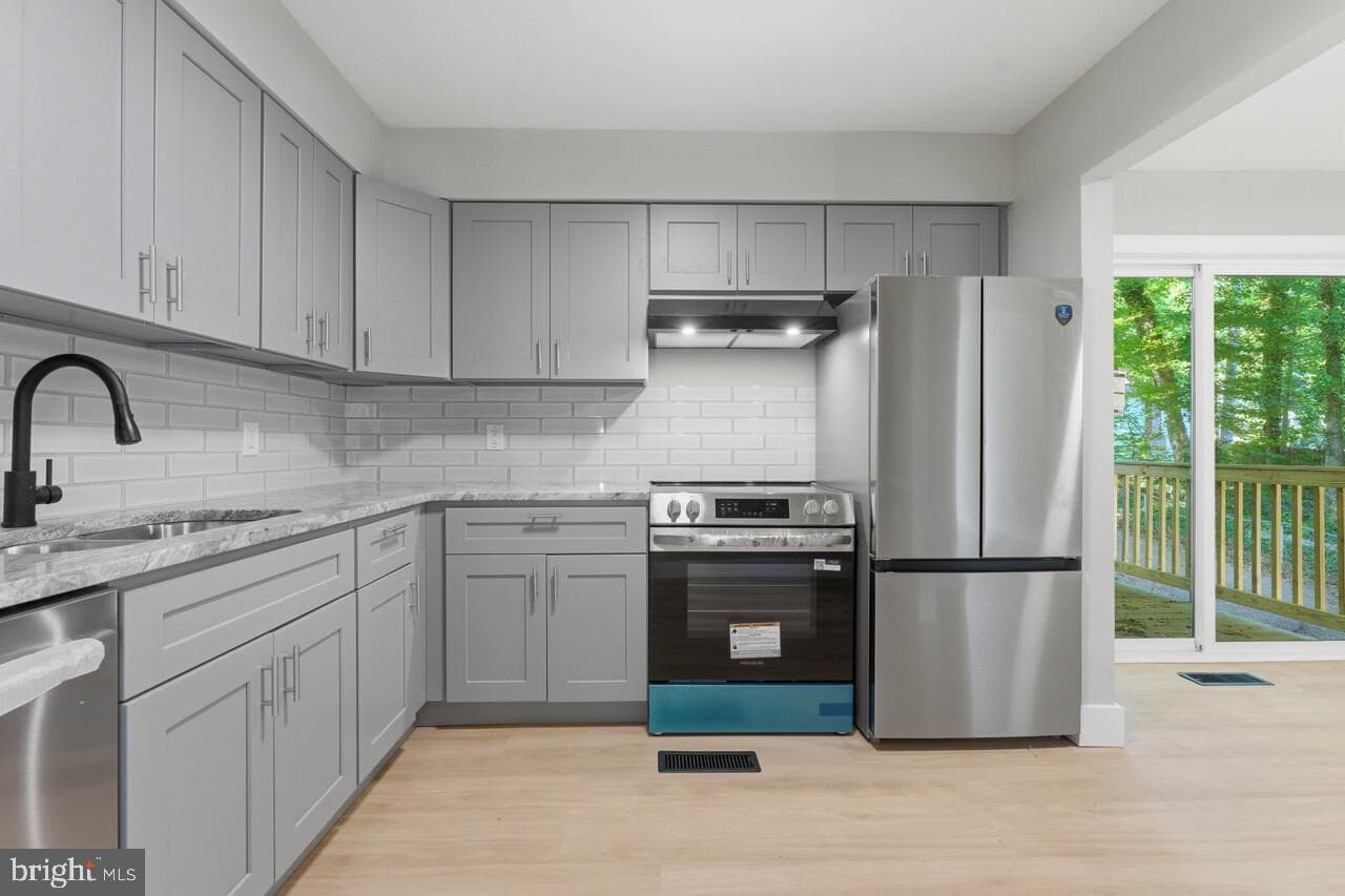 10902 Meadowlark Lane photo 30