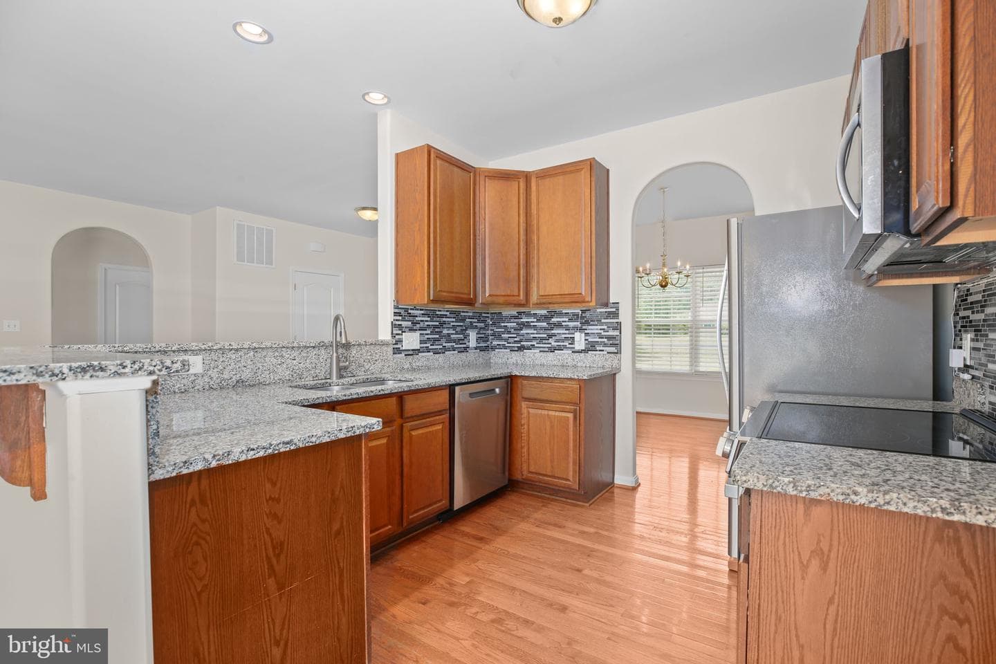 10509 Woodland Drive photo 13