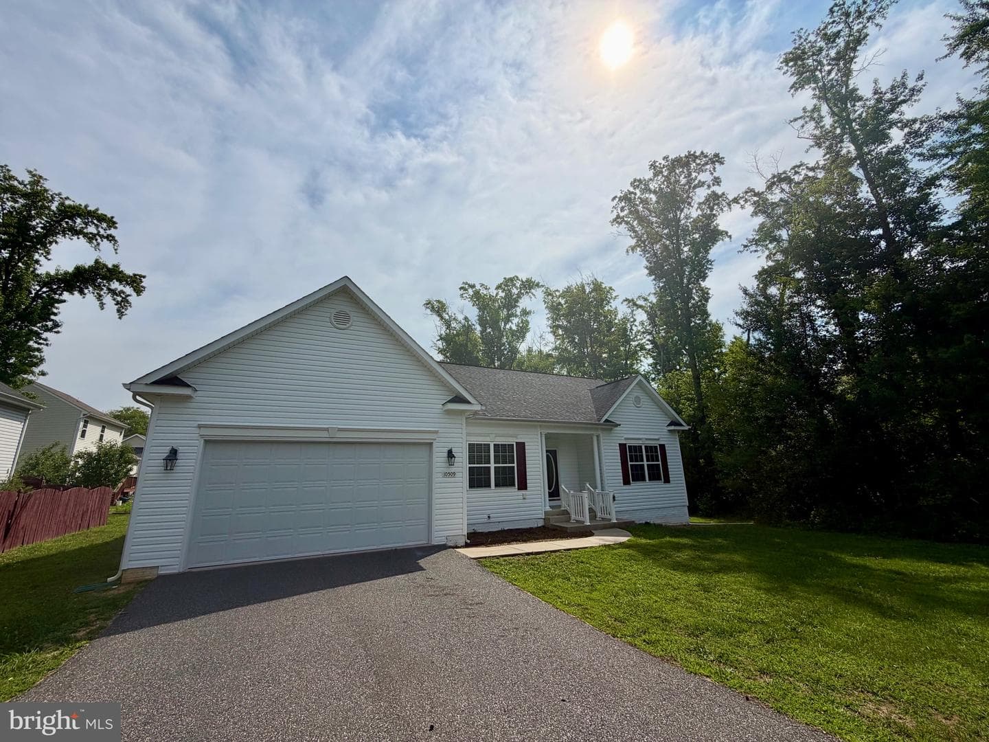 10509 Woodland Drive photo 3