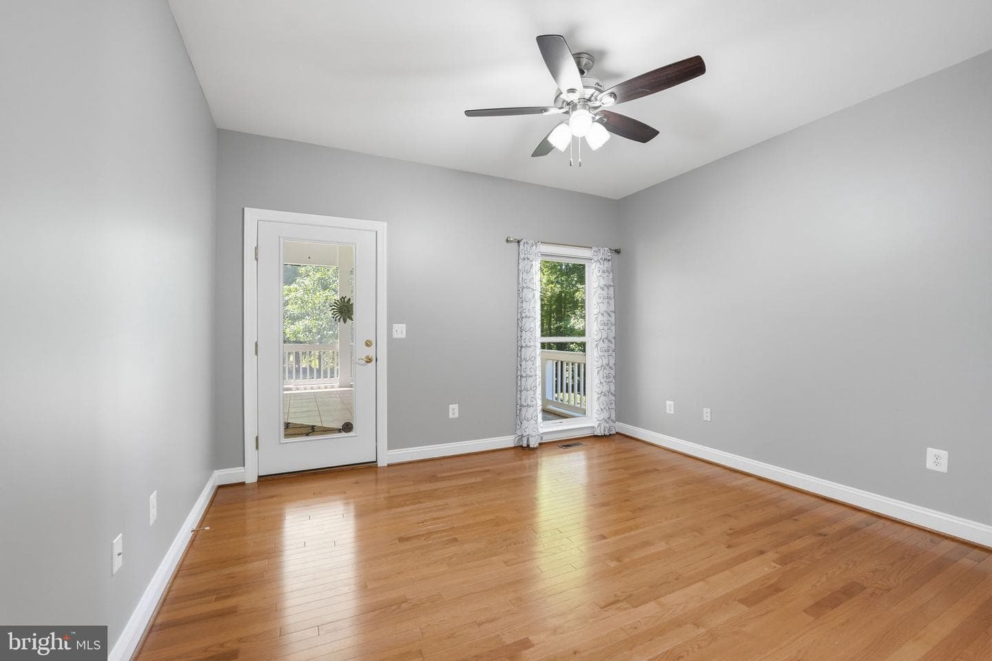 10702 Cedar Creek Drive photo 27