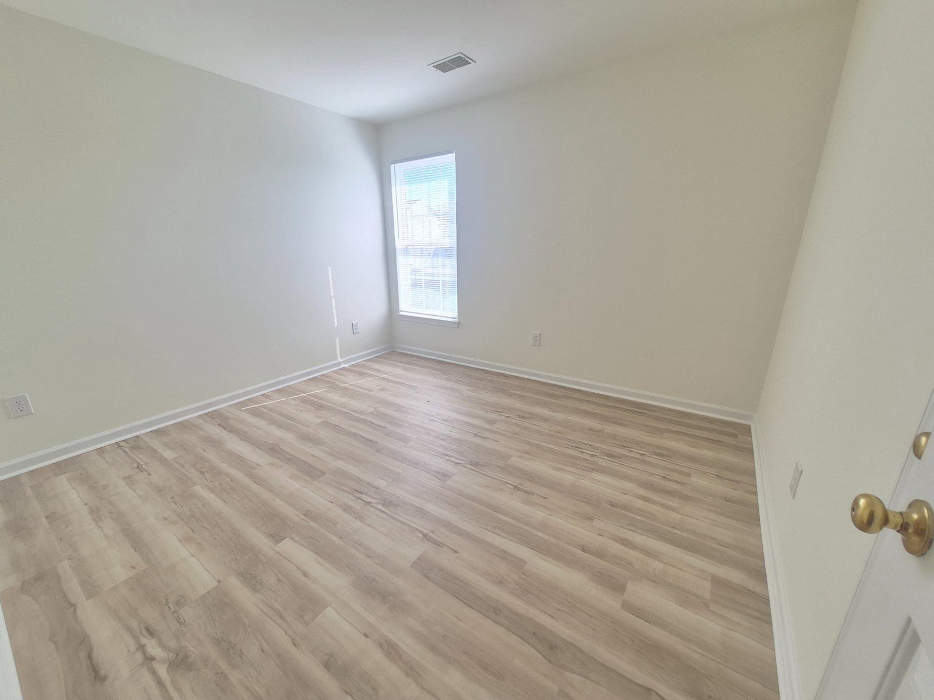 5207 Linden Drive photo 18