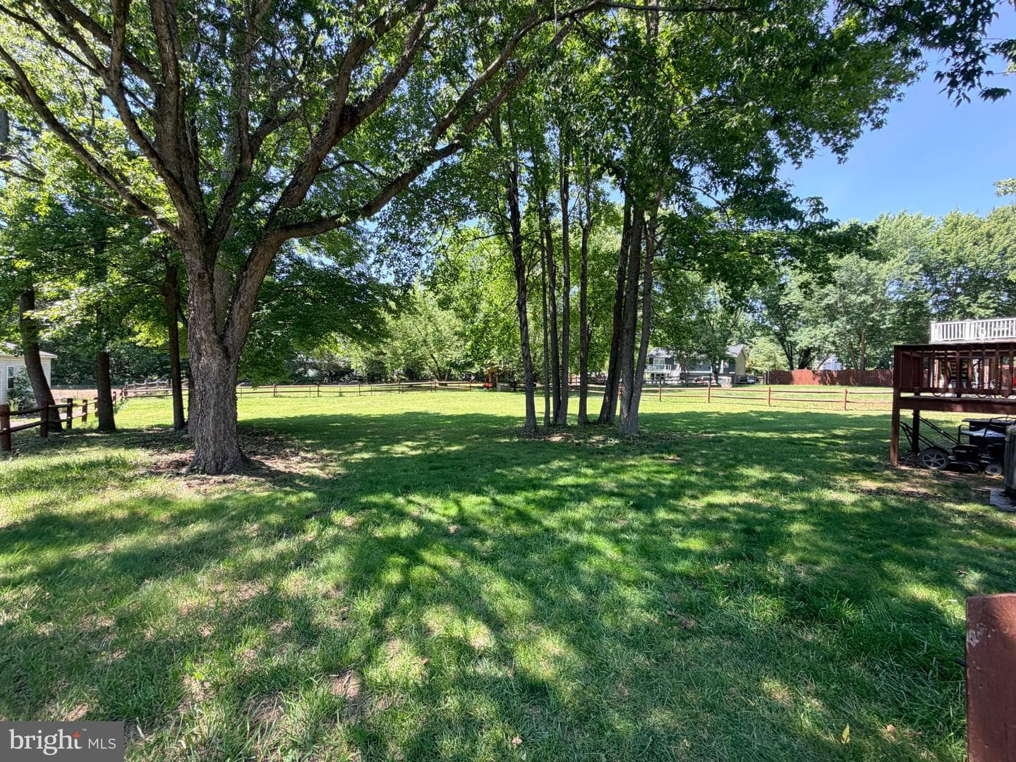11722 Camelot Way photo 5