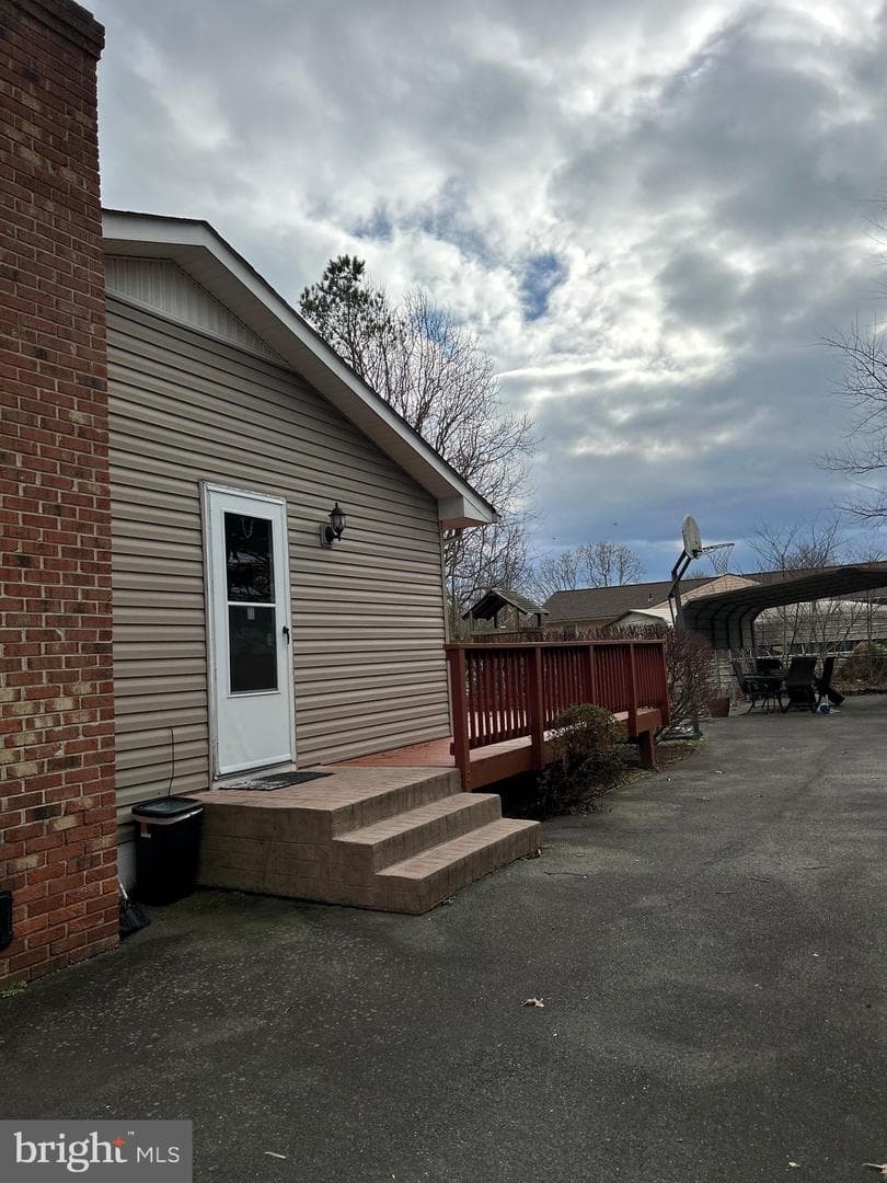 5502 Larch Street photo 4