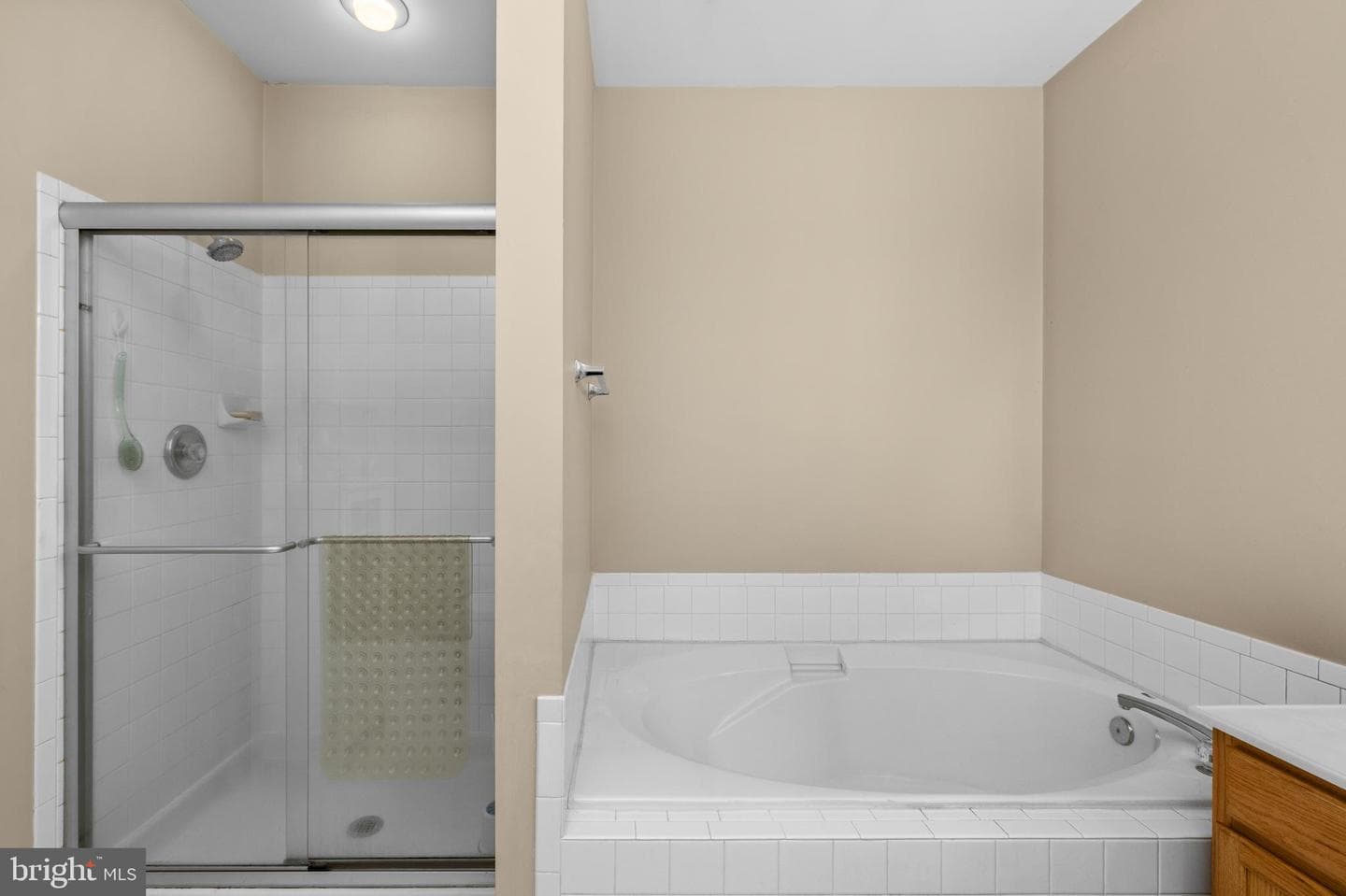 11208 Silversmith Lane photo 26