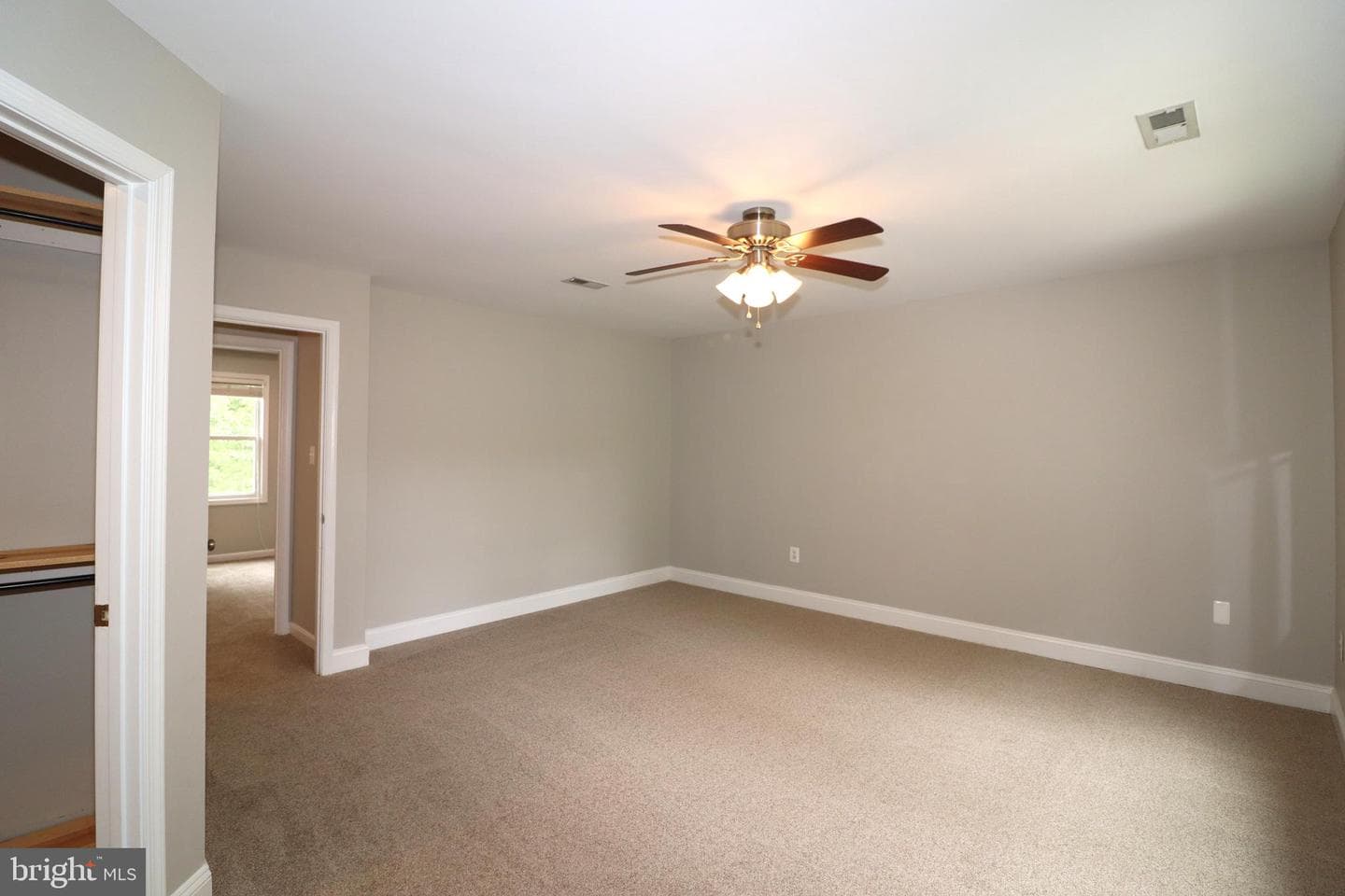 5820 Glen Eagles Drive photo 31
