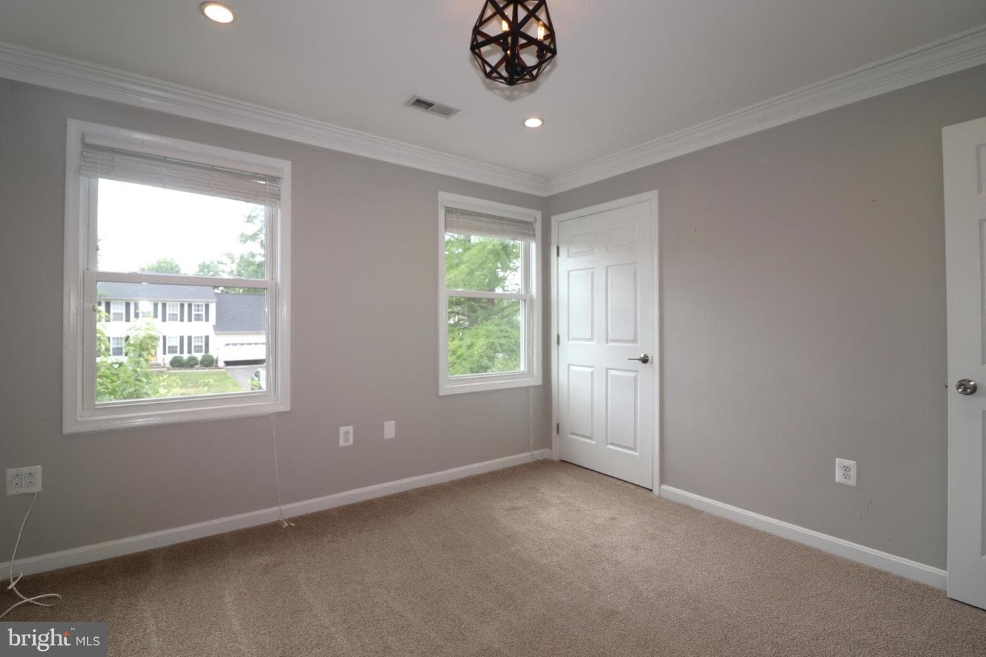 5820 Glen Eagles Drive photo 48
