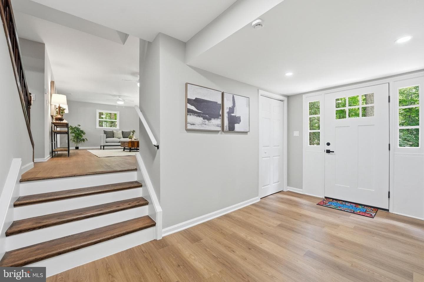 7607 Nyland Road photo 5