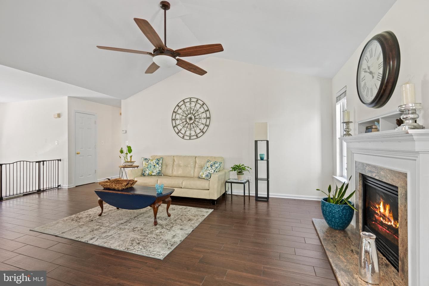 12816 Garrison Lane photo 10
