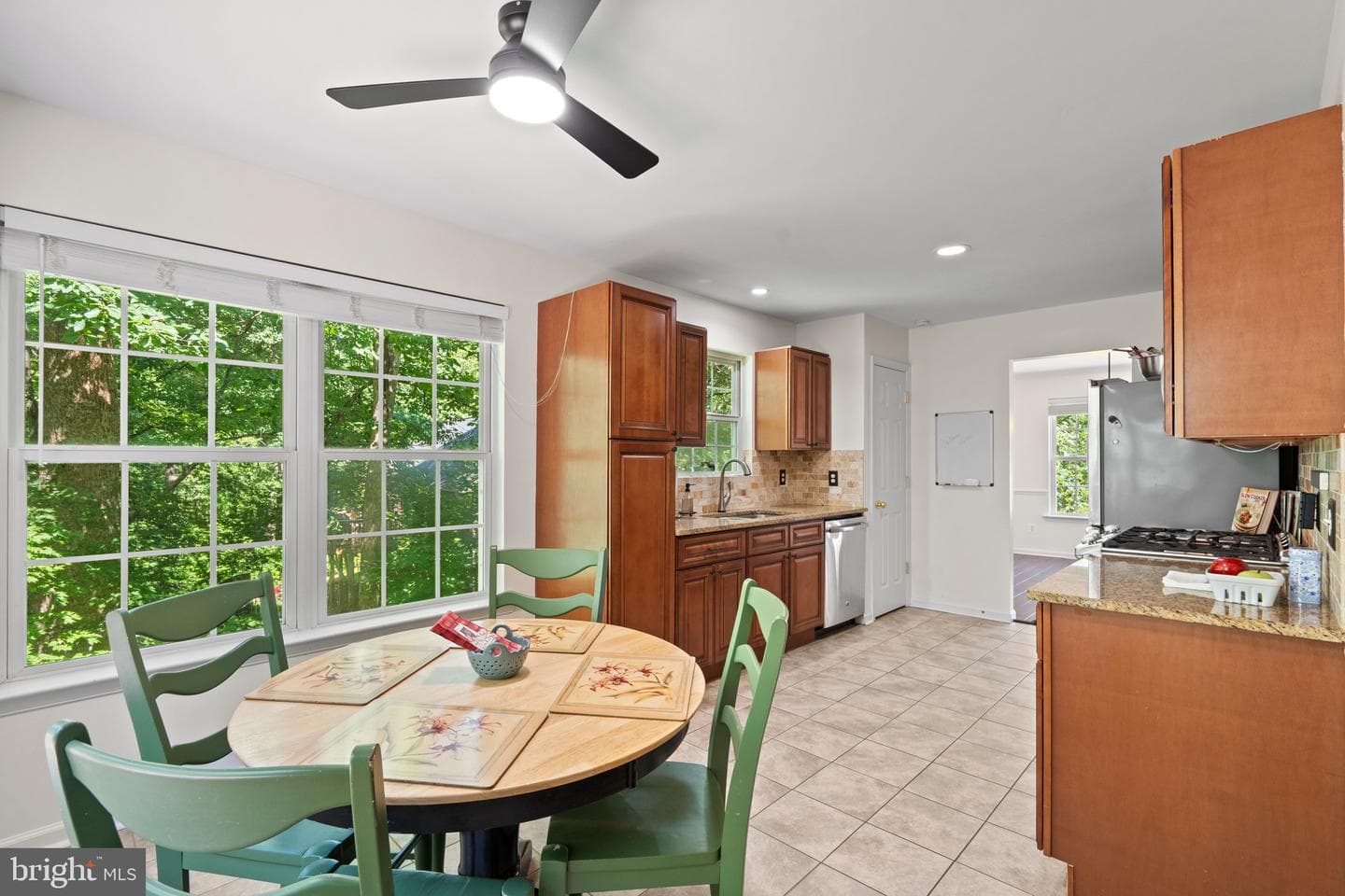 12816 Garrison Lane photo 14